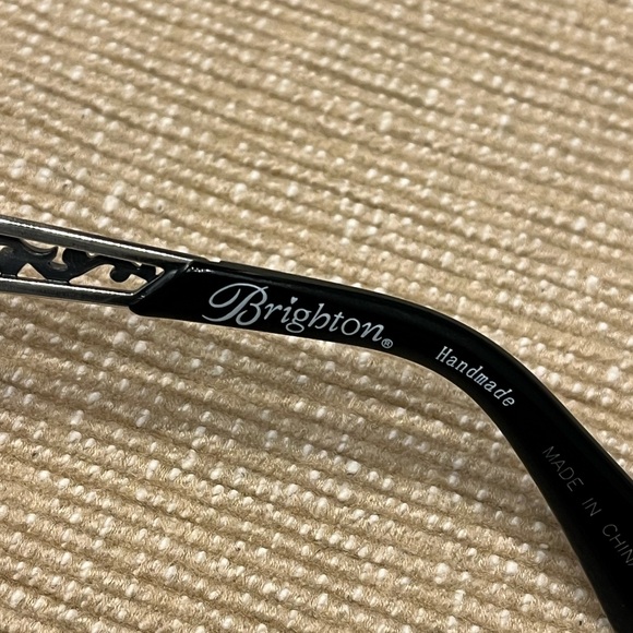 Brighton Sunglasses - Picture 7 of 9